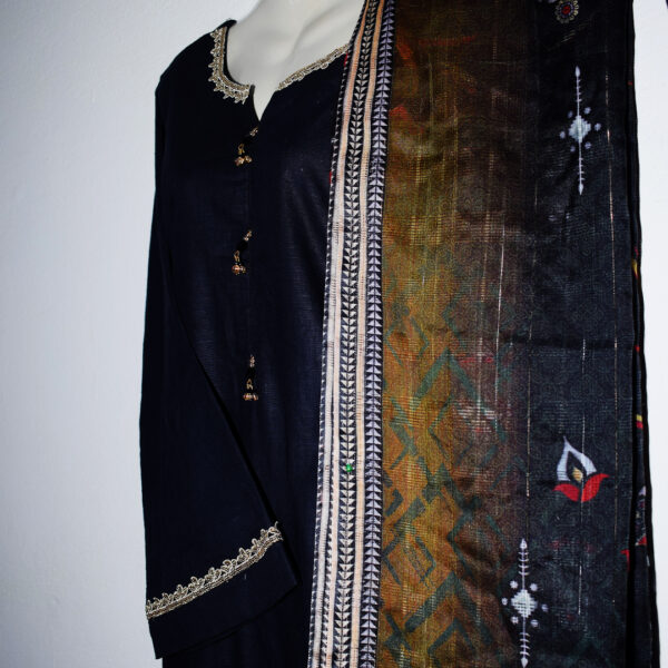 Elegant Black Khaddar Suit with Intricate Detailing and Printed Dupatta - Image 4