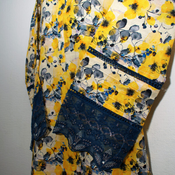 Floral Bliss Yellow Khaddar Kurta with Elegant Lace Detailing Sleeves - Image 3